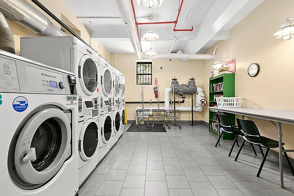 Rented by Corcoran | media 15