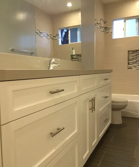 436 S Oakhurst Dr — Photo 2