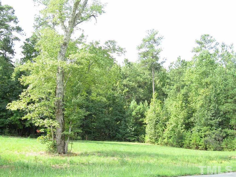 2nd image of 3031 Carrington Ln