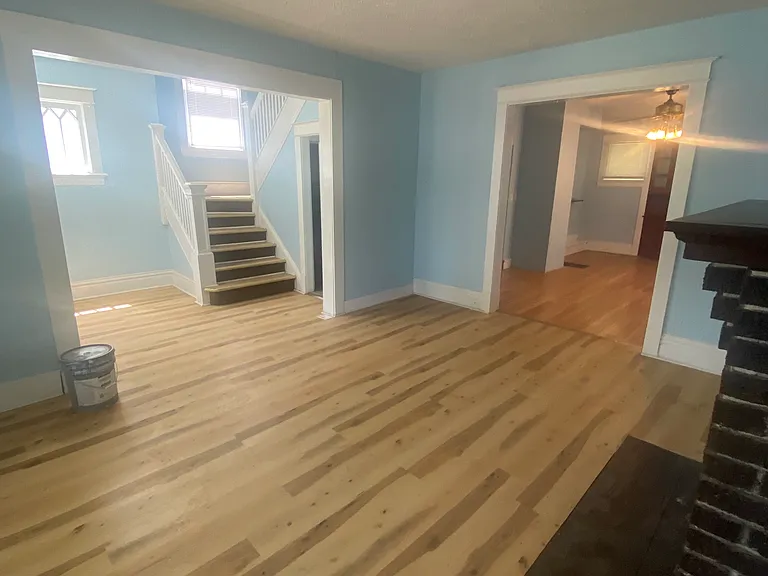 430 Langdon St — Photo 9