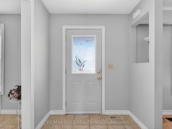 5th image of 14811 Creditview Rd