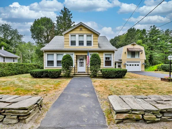 94 Rosemont St, Haverhill, MA 01830