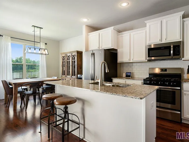 7731 W Pelican Lakes Ave — Photo 3