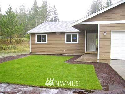 1st image of 421 Dartmoor Drive