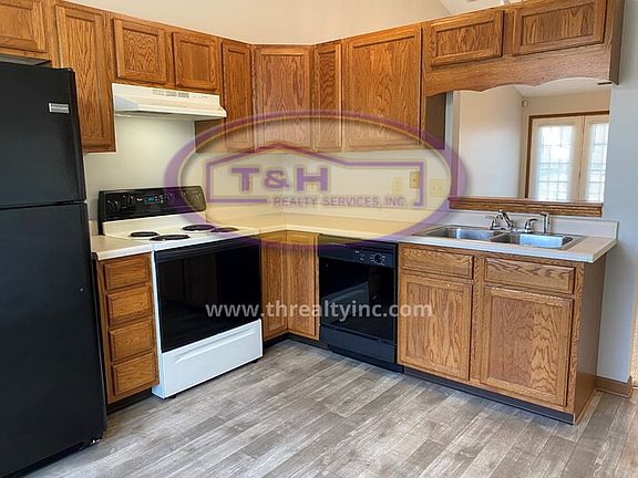4th image of 2749 Braxton Dr