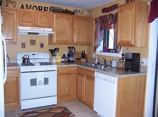 4th image of 249 Farrwood Dr