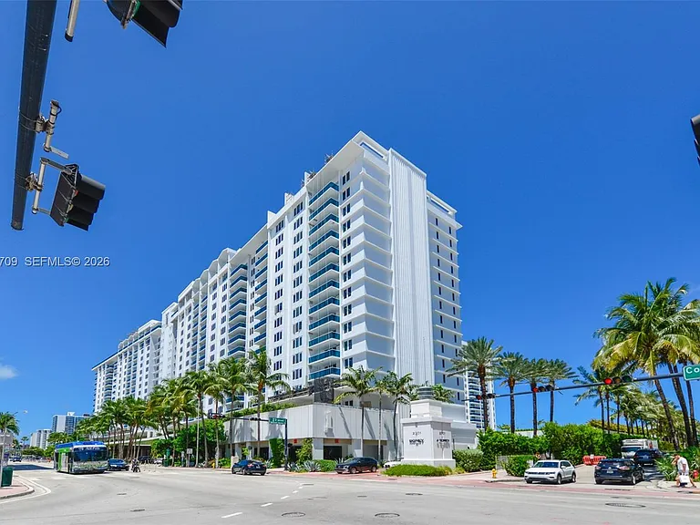 2301 Collins Ave #529 — Photo 36