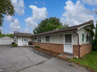 1147 W Main St, Ephrata, PA 17522