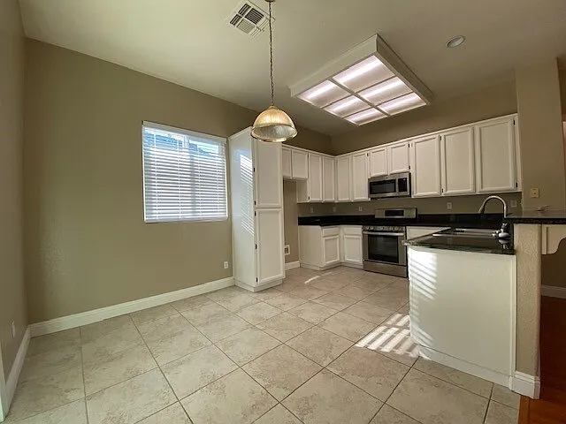 3257 Tacoma Narrows St — Photo 7