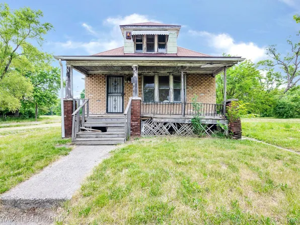 8956 Astor St, Detroit, MI 48213