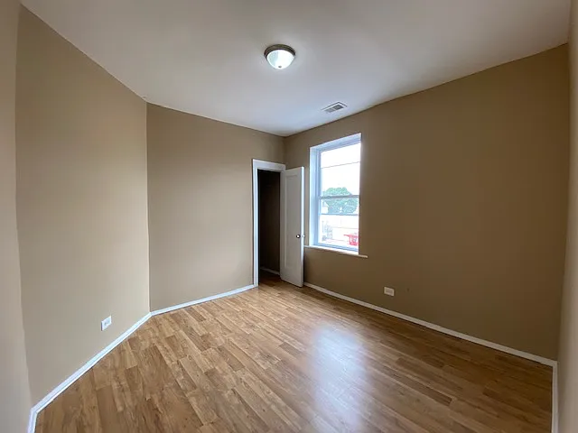 3654 W North Ave #2E — Photo 9
