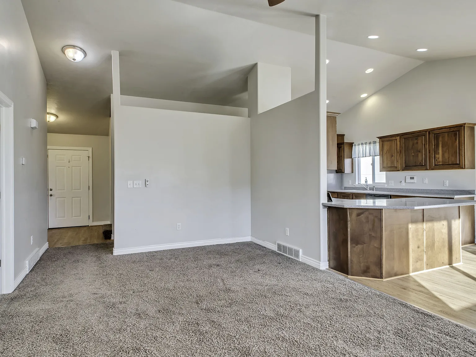 6924 Chippewa Drive - 1 — Photo 2