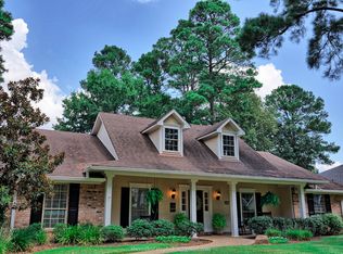 10011 Commander Dr, Shreveport, LA 71106