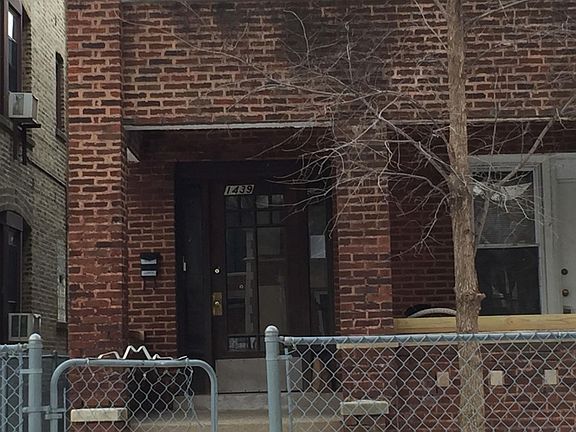 2nd image of 1439 N Leclaire Ave