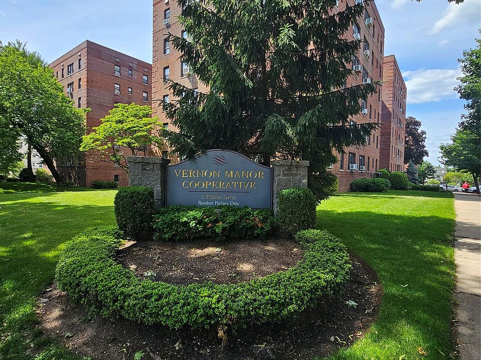 1st image of 1 Fisher Drive #607