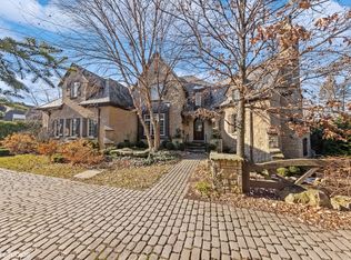 4500 Downers Dr, Downers Grove, IL 60515