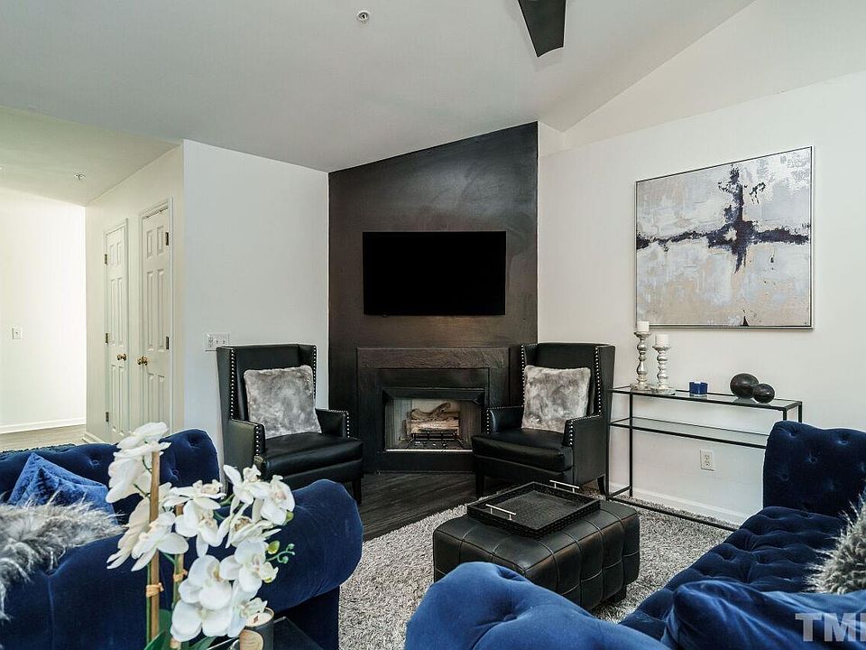1st image of 1023 Bergman Dr #1023