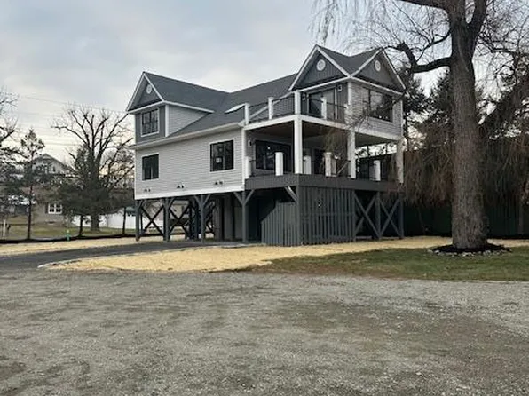 74 Beach Road, Stony Point, NY 10980