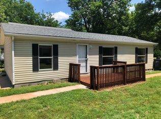 618 S Hall St, Webb City, MO 64870