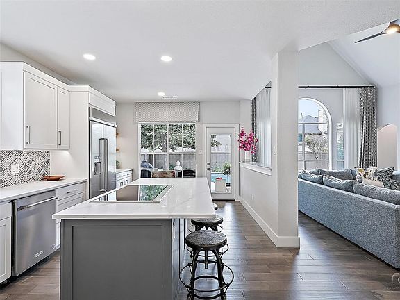 5th image of 2666 Pinehurst Dr