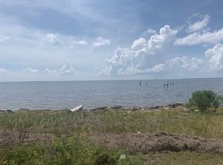 81 Carolina St, Carrabelle, FL 32322