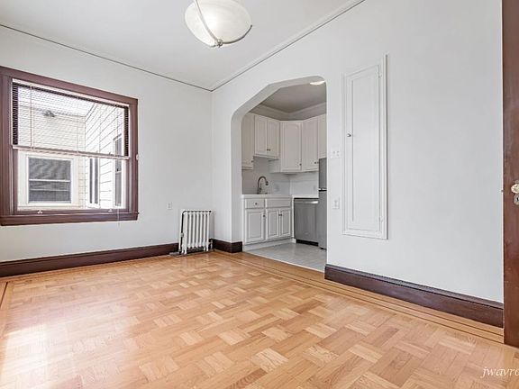 5th image of 159 19th Ave #10-D