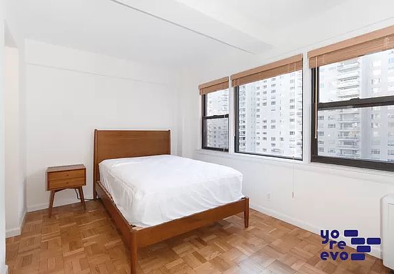 2nd image of 220 E 67th St APT 11B