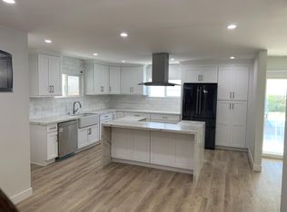 16841 Green Ln, Huntington Beach, CA 92649