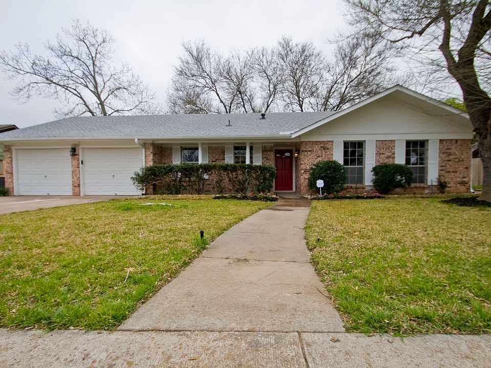 1st image of 601 Dove Creek Dr