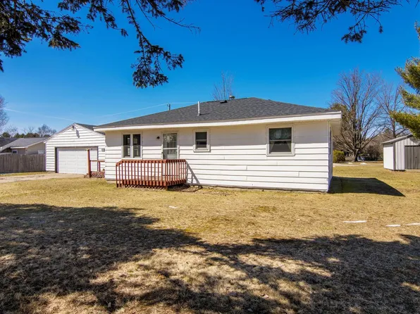 5046 W Main St SW, South Boardman, MI 49680