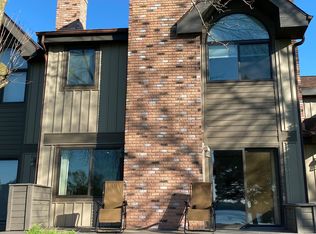W8129 Manchester Ln, Lake Mills, WI 53551