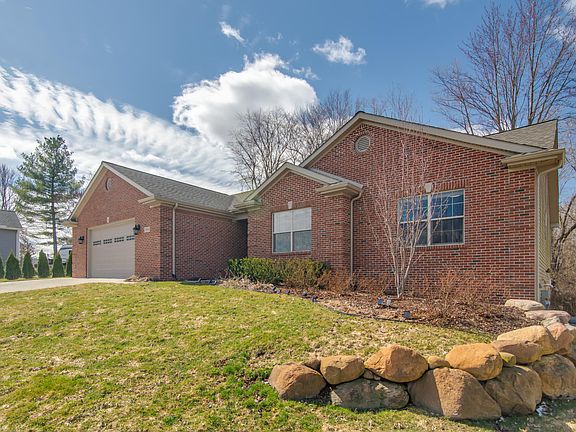 2nd image of 7498 Fairview Dr