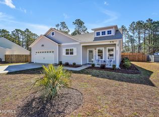 4441 Pinewood Village Dr SE, Southport, NC 28461