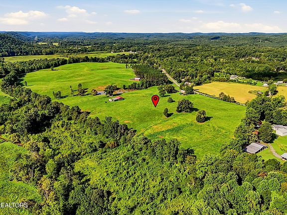 2nd image of 197 County Road 105