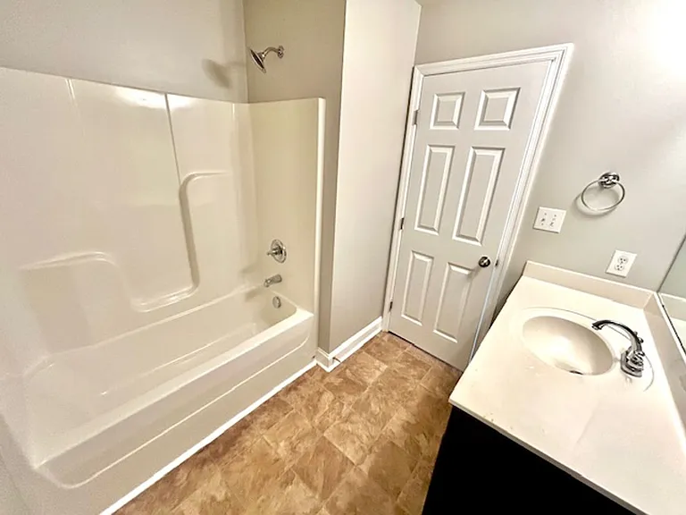 1089 Burwell Rd — Photo 40