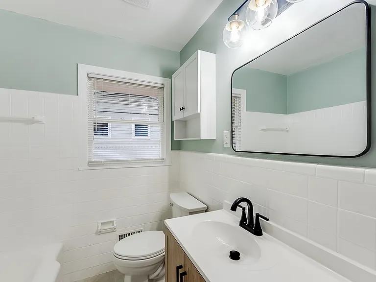 244 Mathews Cir SE — Photo 15
