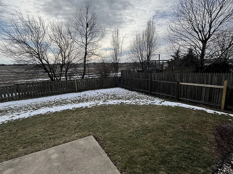925 W 89th Pl — Photo 13