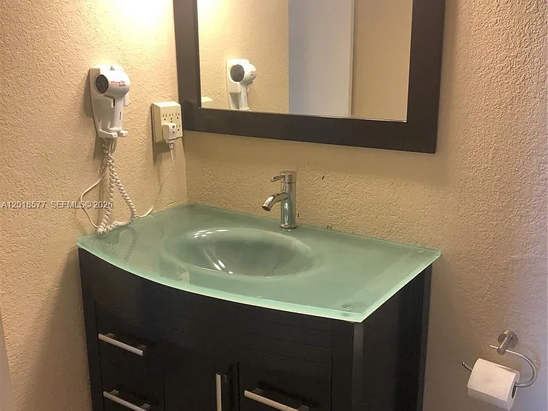 9350 Fontainebleau Blvd #204 — Photo 6