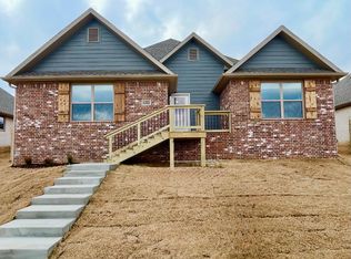 4202 SW Adams Rd, Bentonville, AR 72713