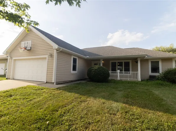 1285 Peggy Ln, Wilmington, OH 45177