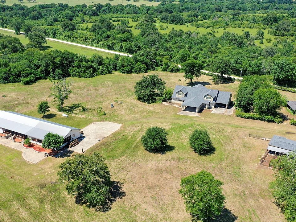 1st image of 4442 Poteet Rd