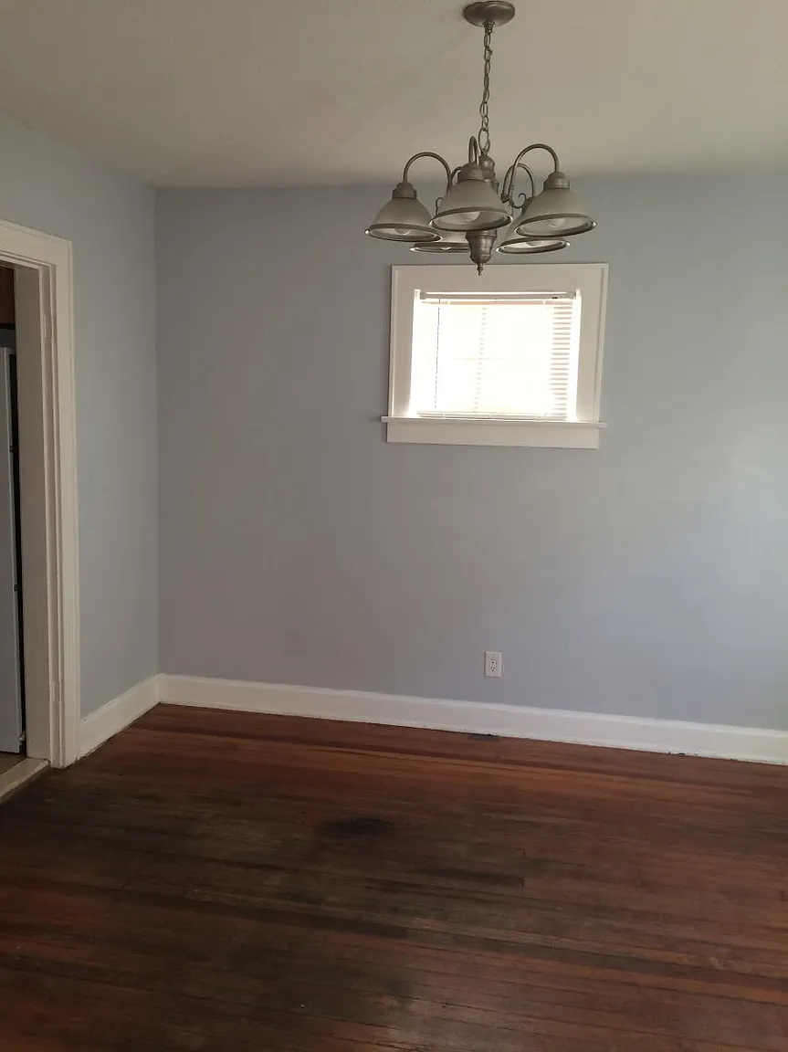 3391 Kingston Ave photo 1