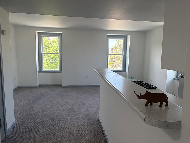 335 N Saunders Ave #1 — Photo 8