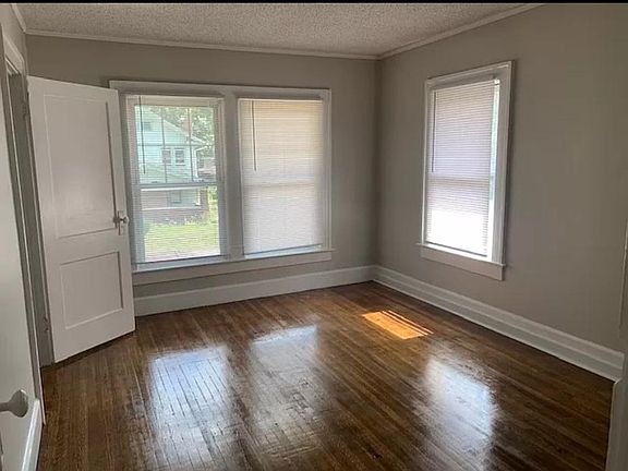 5th image of 4186 Carrollton Ave