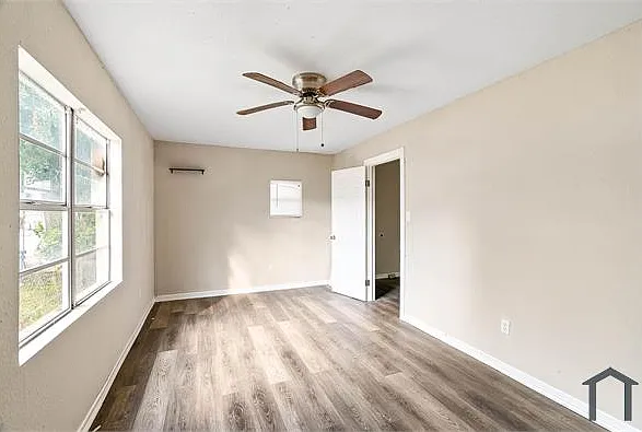 622 Airport Rd — Photo 13