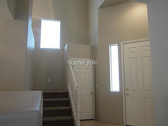 5th image of 9539 Magnificent Ave #0