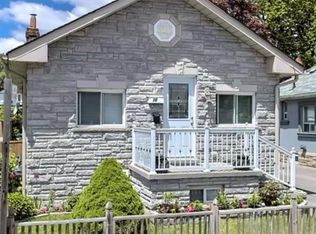 70 Humber Blvd, Toronto, ON M6N 2H3