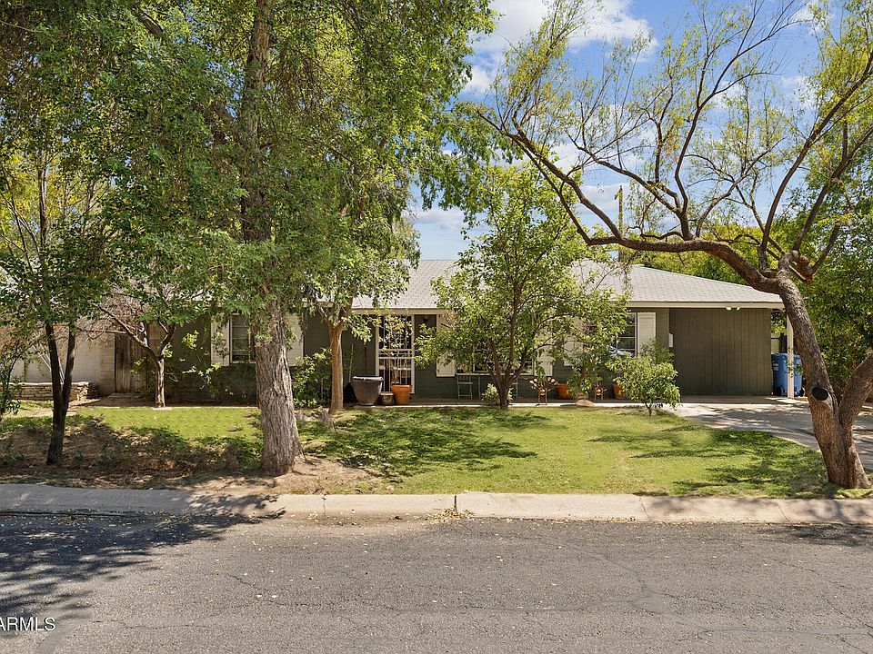 1st image of 4843 E INDIANOLA Avenue