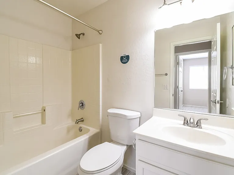 2460 W Tanner Ranch Rd — Photo 14
