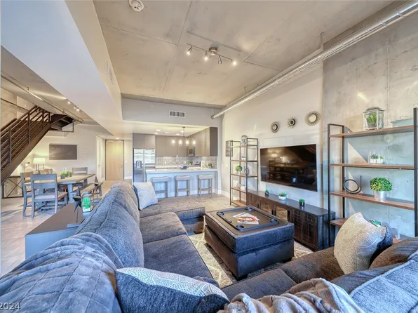 353 E Bonneville Ave Unit 129, Las Vegas, NV 89101